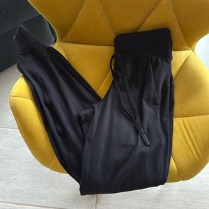 Lululemon Ready To Rulu